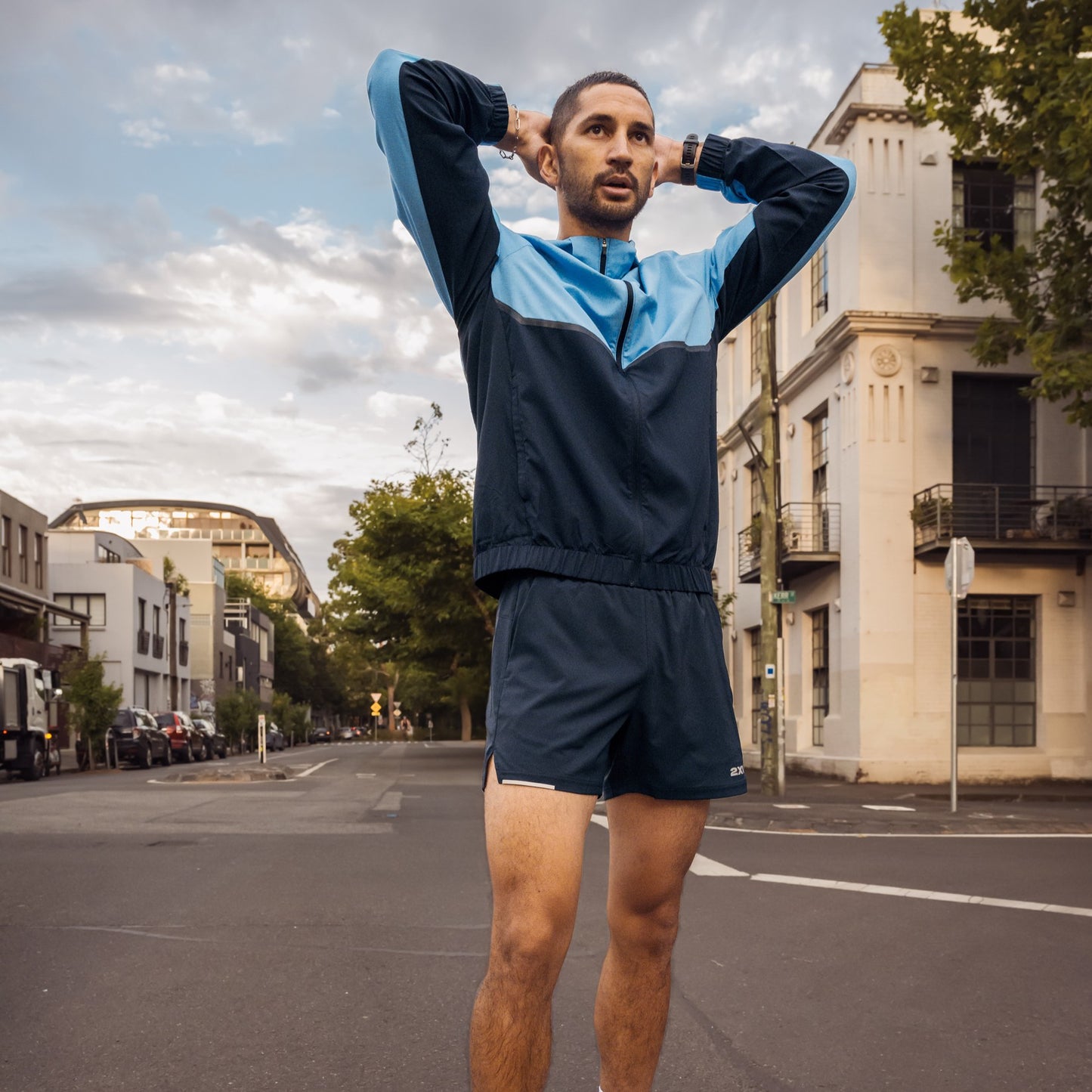 2XU Aero Hex Windbreaker | Azure / Midnight | Mens