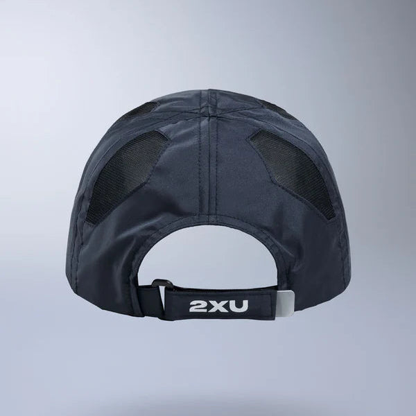 2XU Run Cap | Midnight / Silver