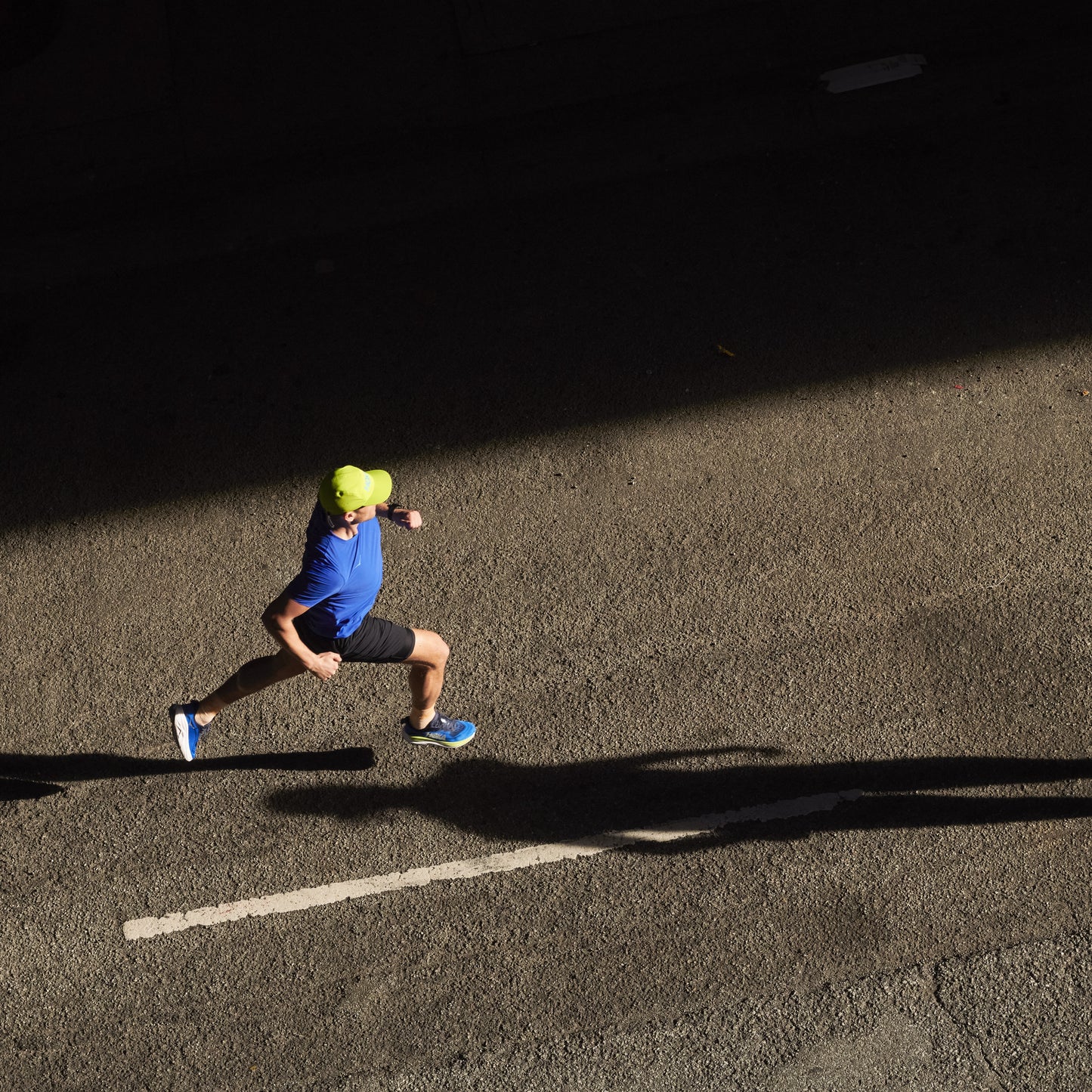 Hoka Skyflow | Varsity Navy / Electric Cobalt | Mens