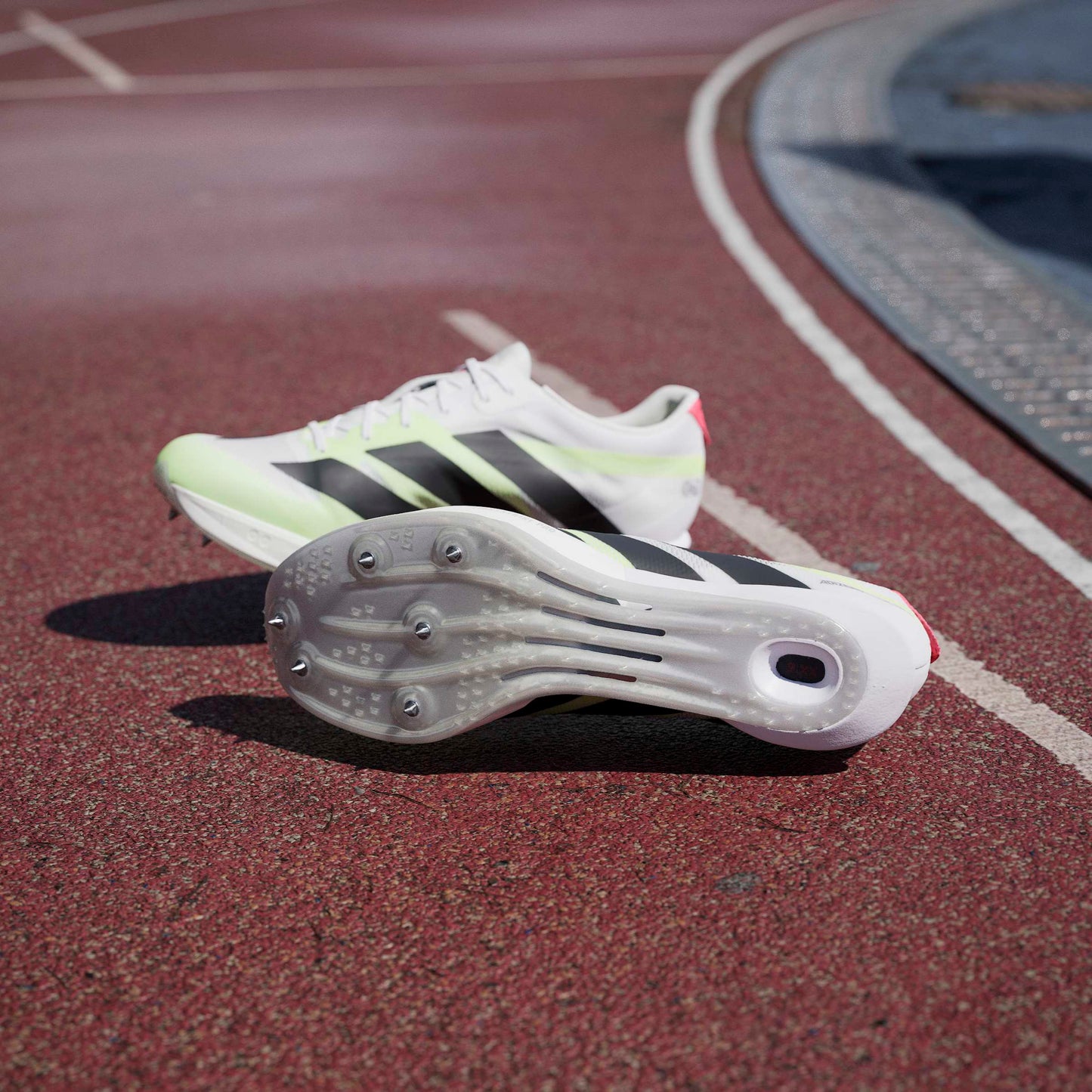 adidas Adizero Prime SP 4 Spikes | Cloud White / Core Black / Lucid Red | Unisex