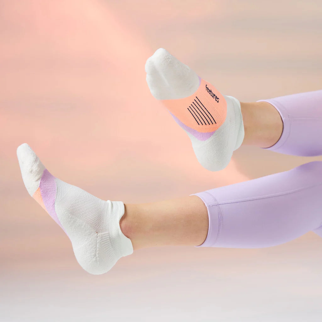 Feetures Elite | Light Cushion | No Show Tab | Crisp Mint
