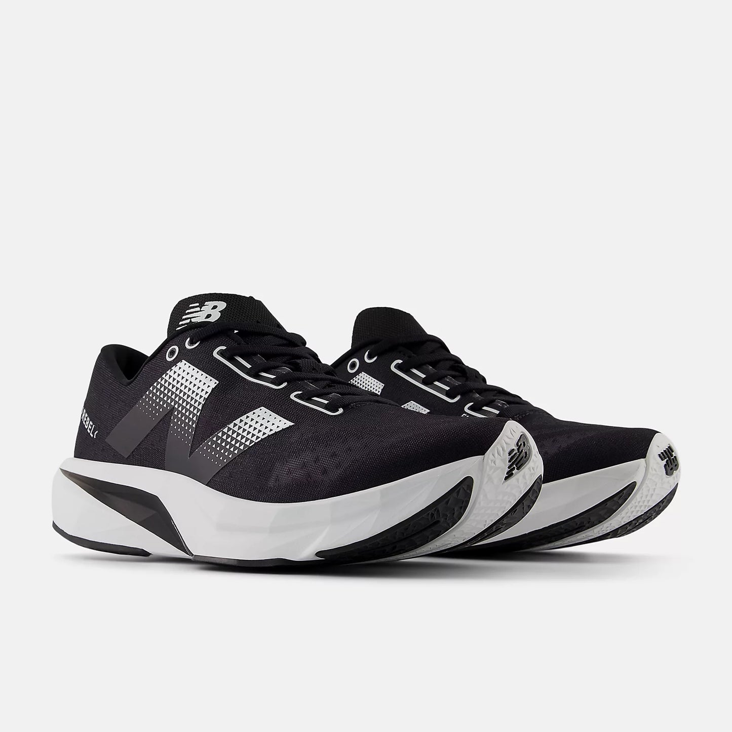 New Balance FuelCell Rebel v4 | Black / White | Mens