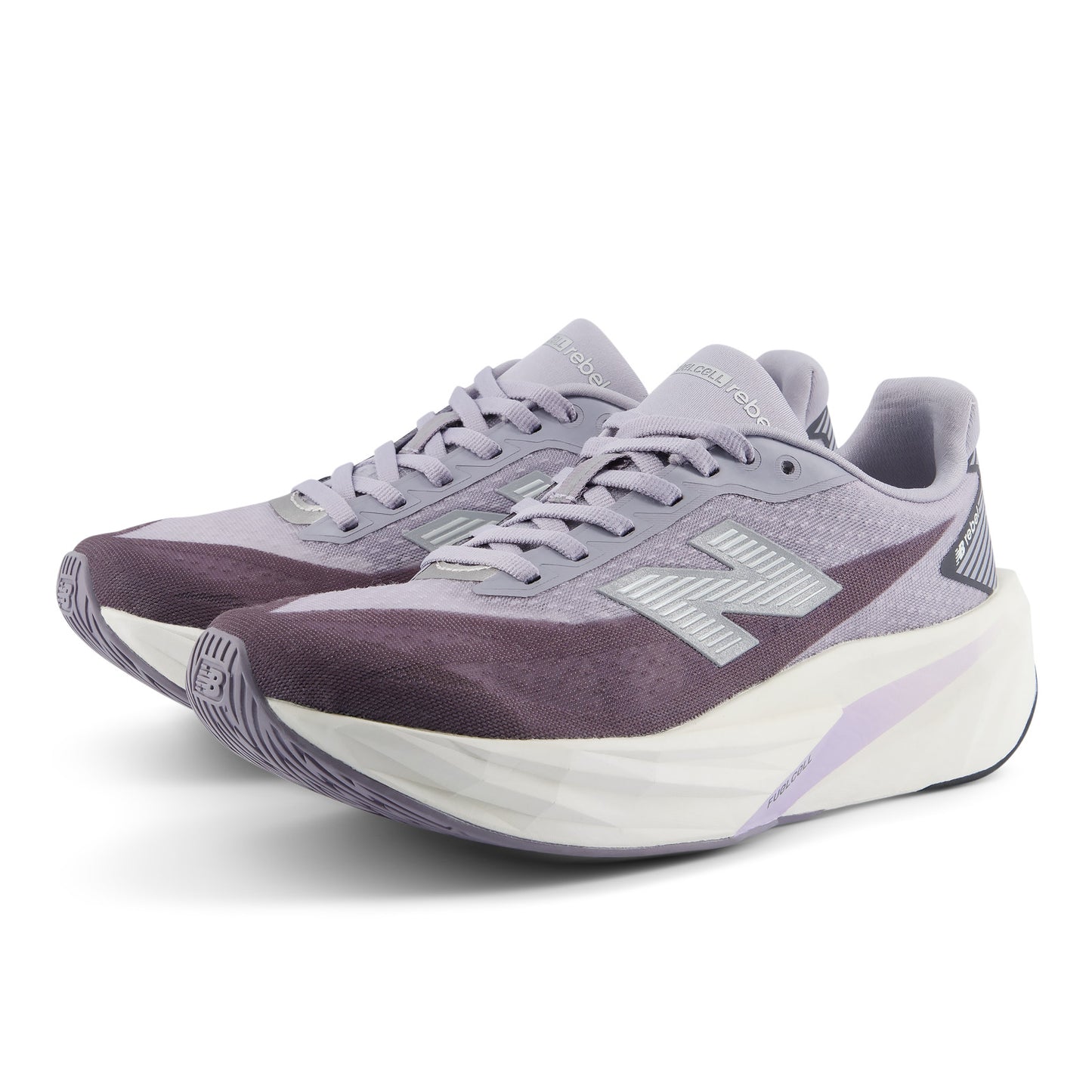 New Balance FuelCell Rebel v5 | Digital Mist / Magnet | Womens