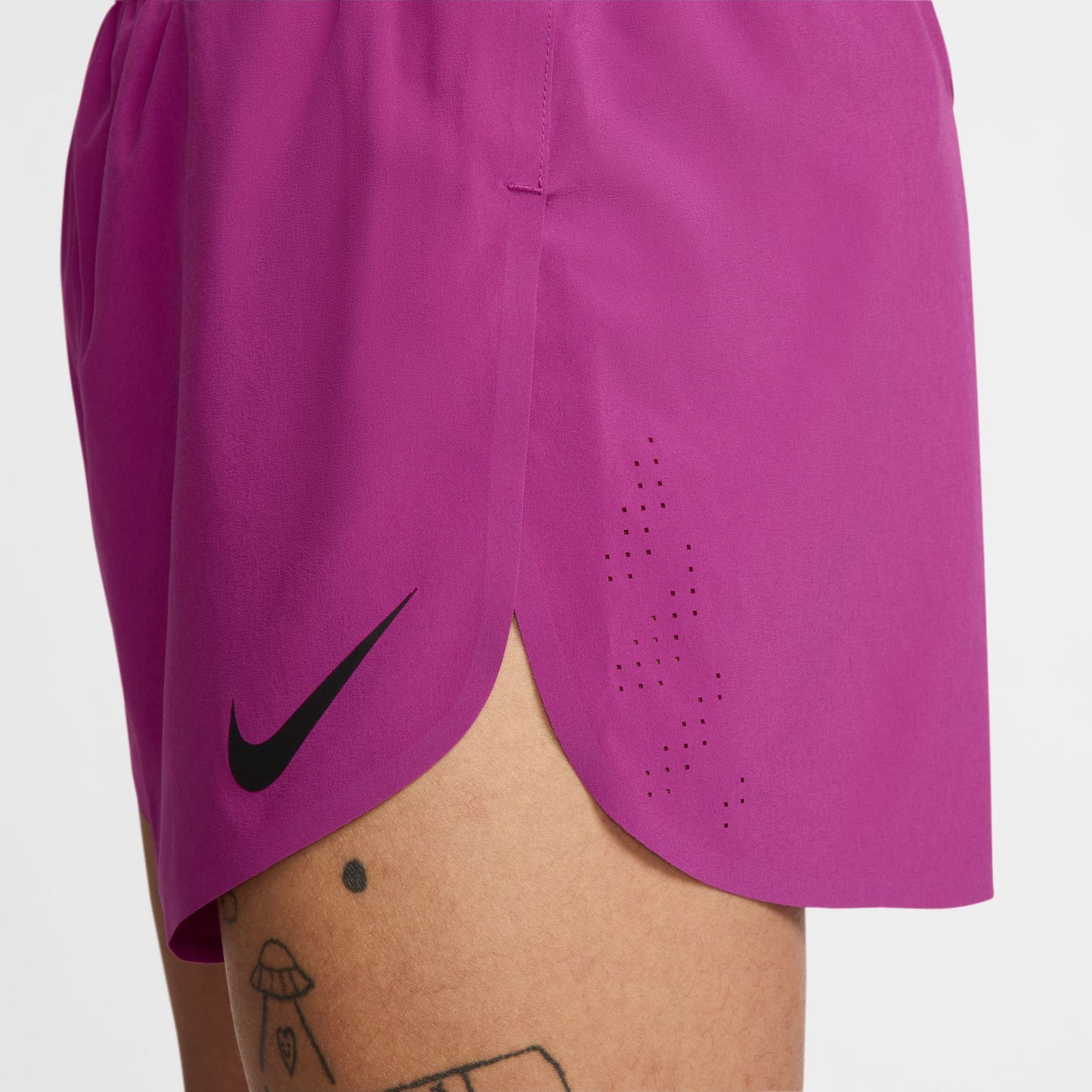 Nike AeroSwift 4" Shorts | Hot Fuchsia / Black | Mens