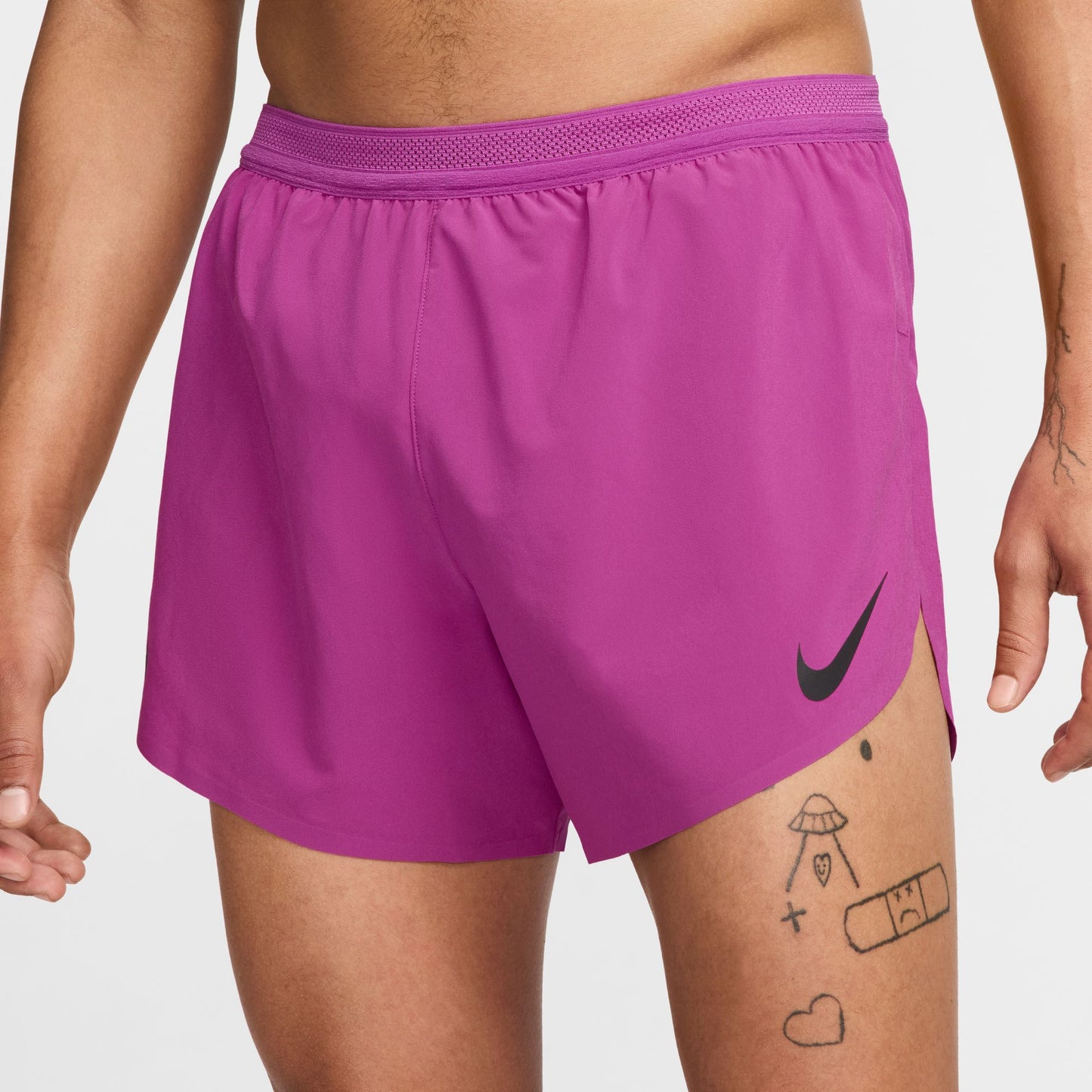 Nike AeroSwift 4" Shorts | Hot Fuchsia / Black | Mens