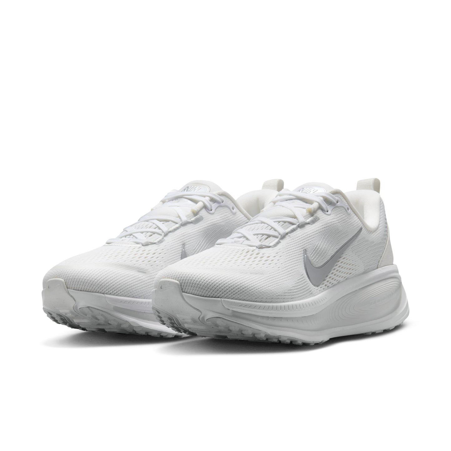 Nike Vomero 18 | White / Photon Dust / Summit White / Metallic Silver | Womens