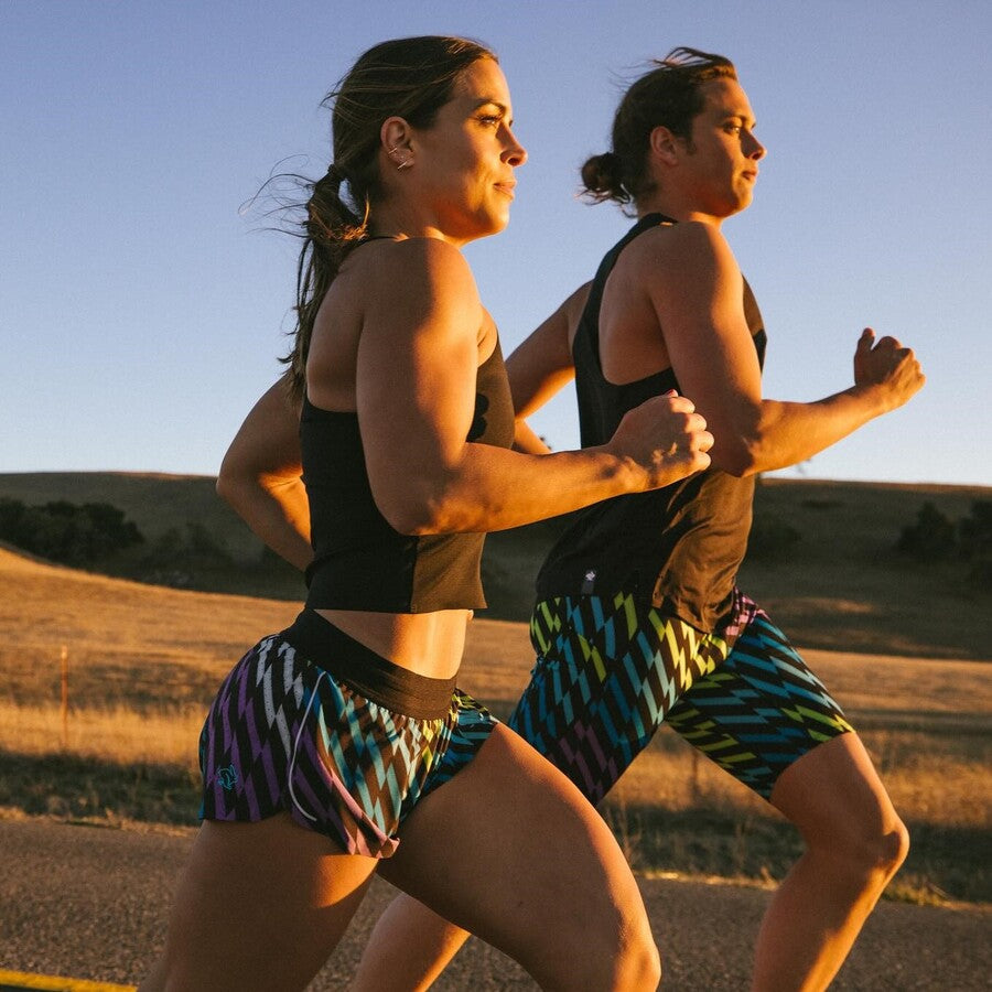 rabbit Sunset Splitz 2.5" Short | Multi Lightning | Womens