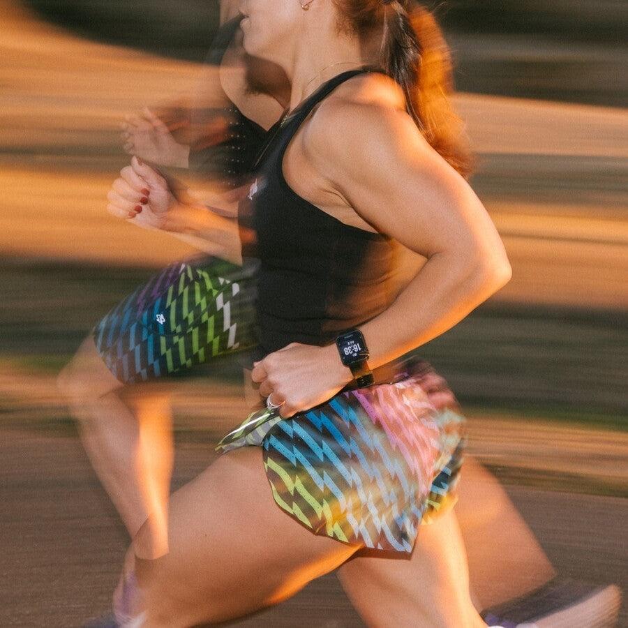 rabbit Sunset Splitz 2.5" Short | Multi Lightning | Womens