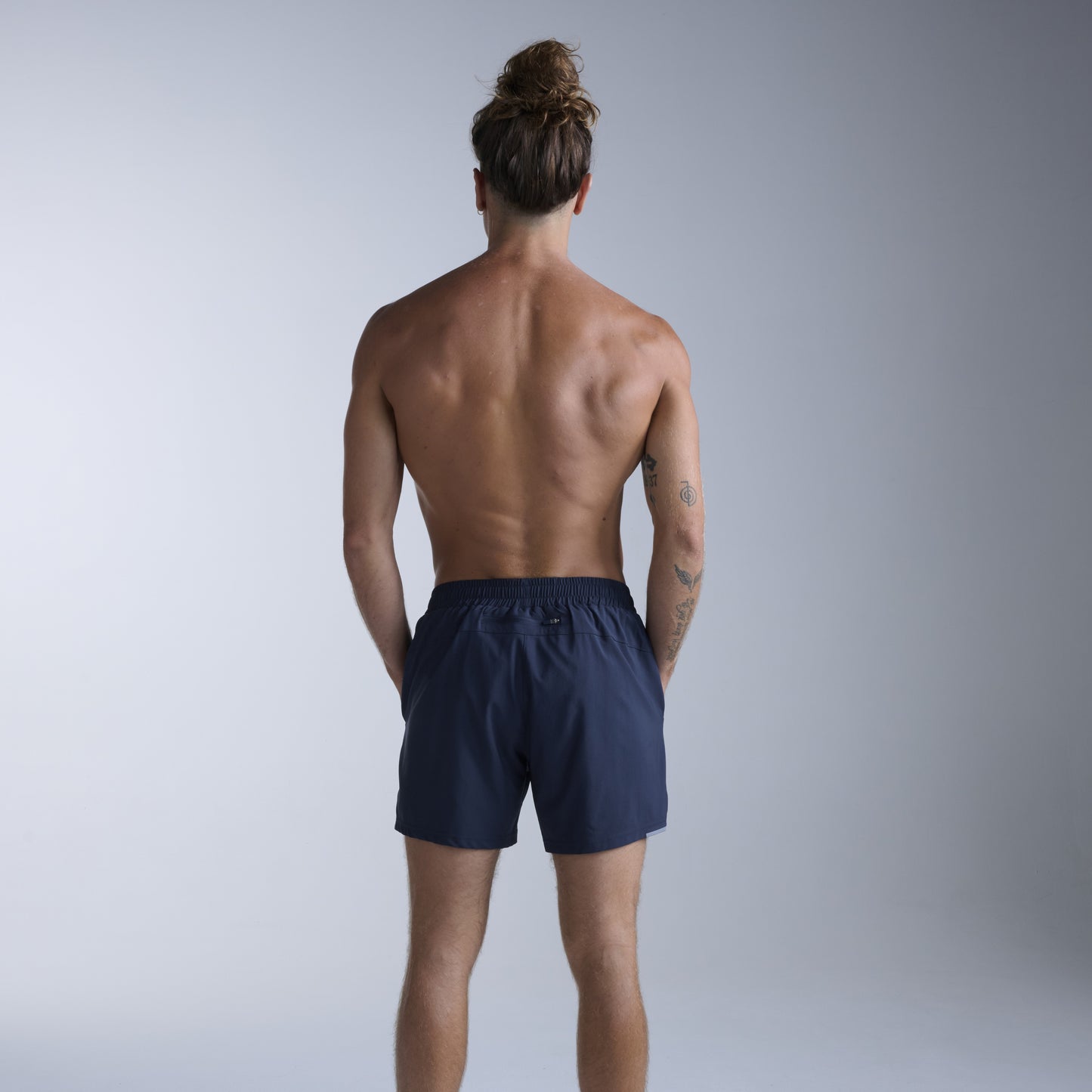 2XU Aero 5 Inch Shorts | Midnight / Silver Reflective | Mens