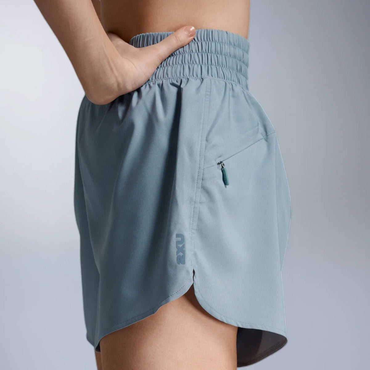 2XU Aero Hi-Rise 4 Inch Short | Blue Shade / Blue Shade Reflective | Womens