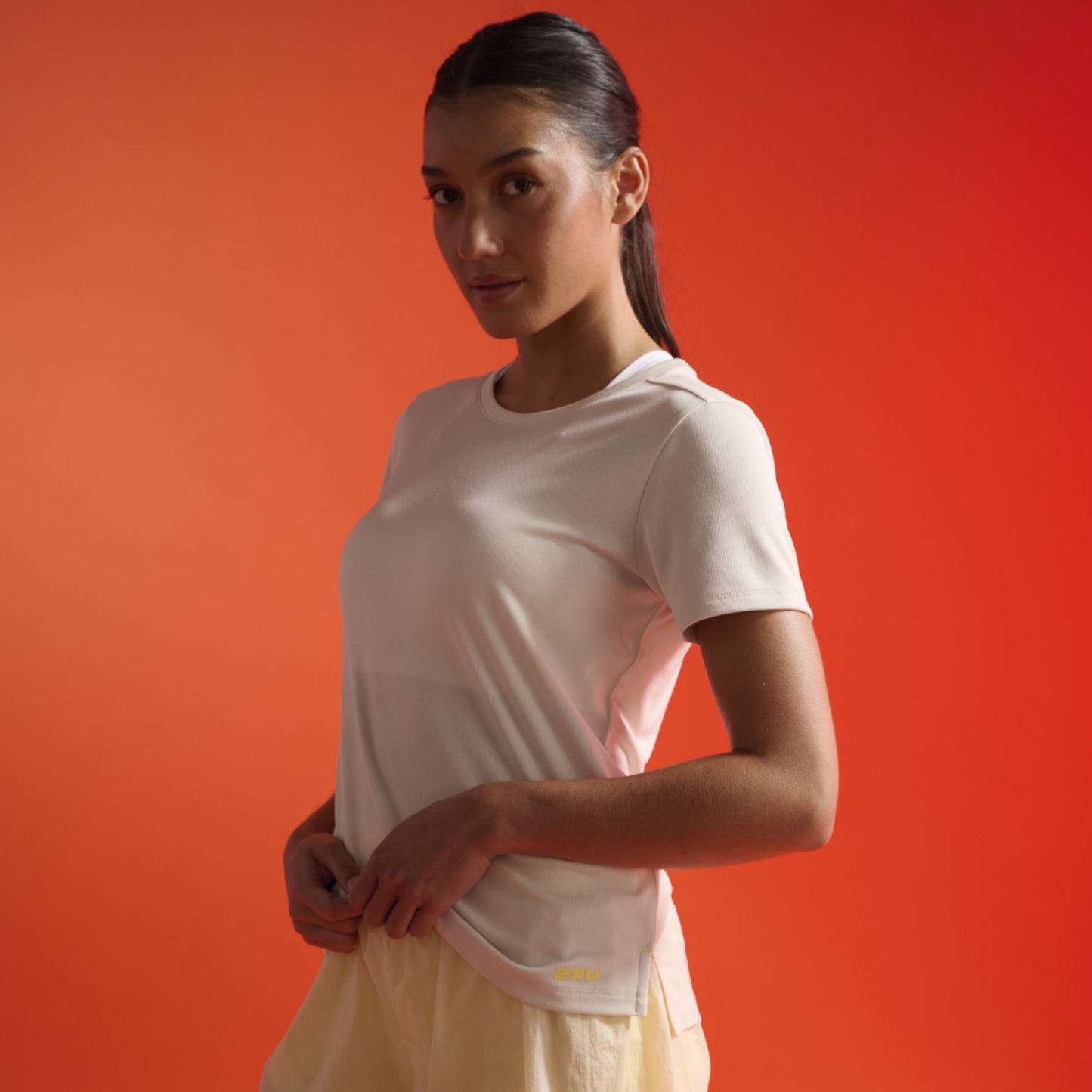 2XU Aero Tee | Fog / Wattle Mist Reflective | Womens