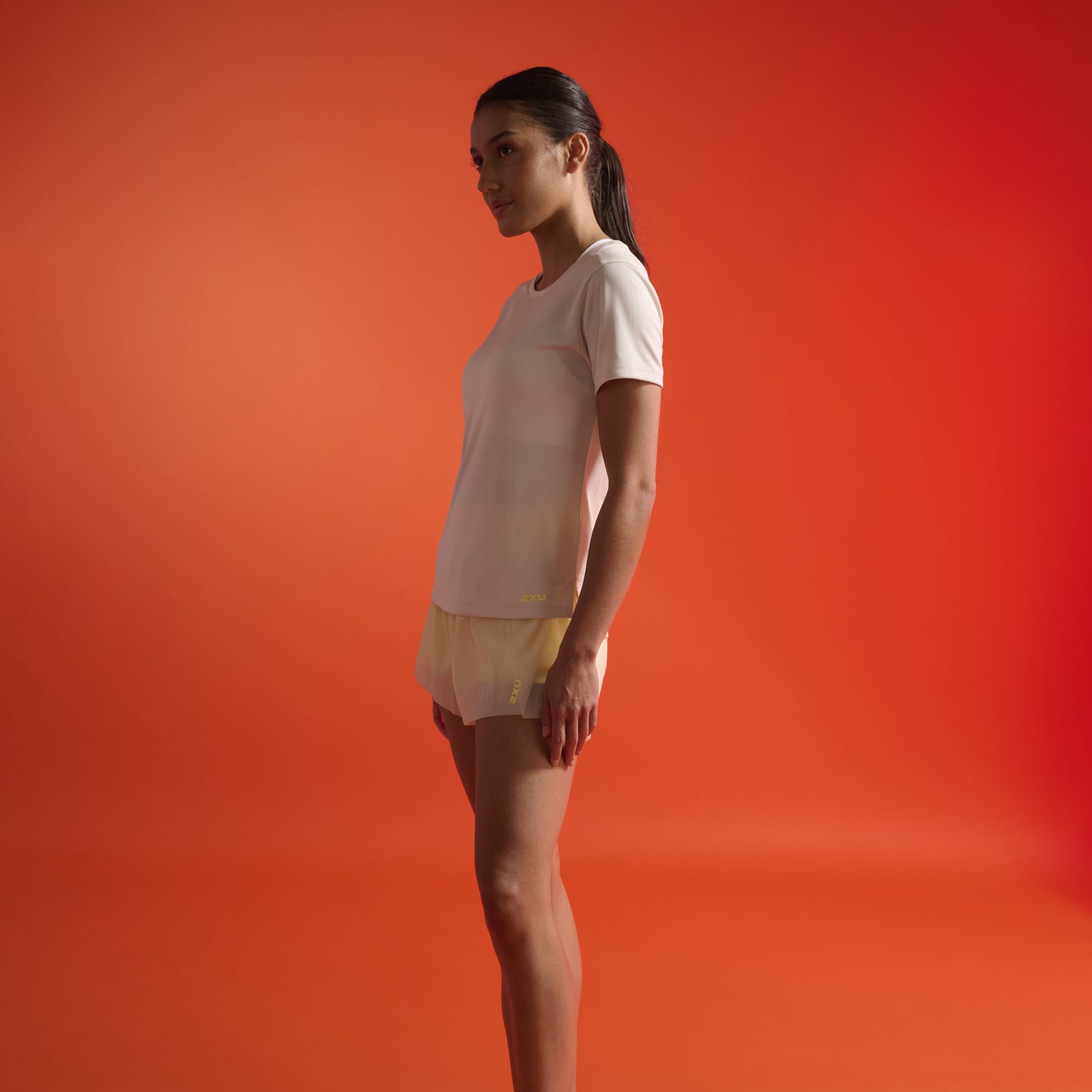 2XU Aero Tee | Fog / Wattle Mist Reflective | Womens