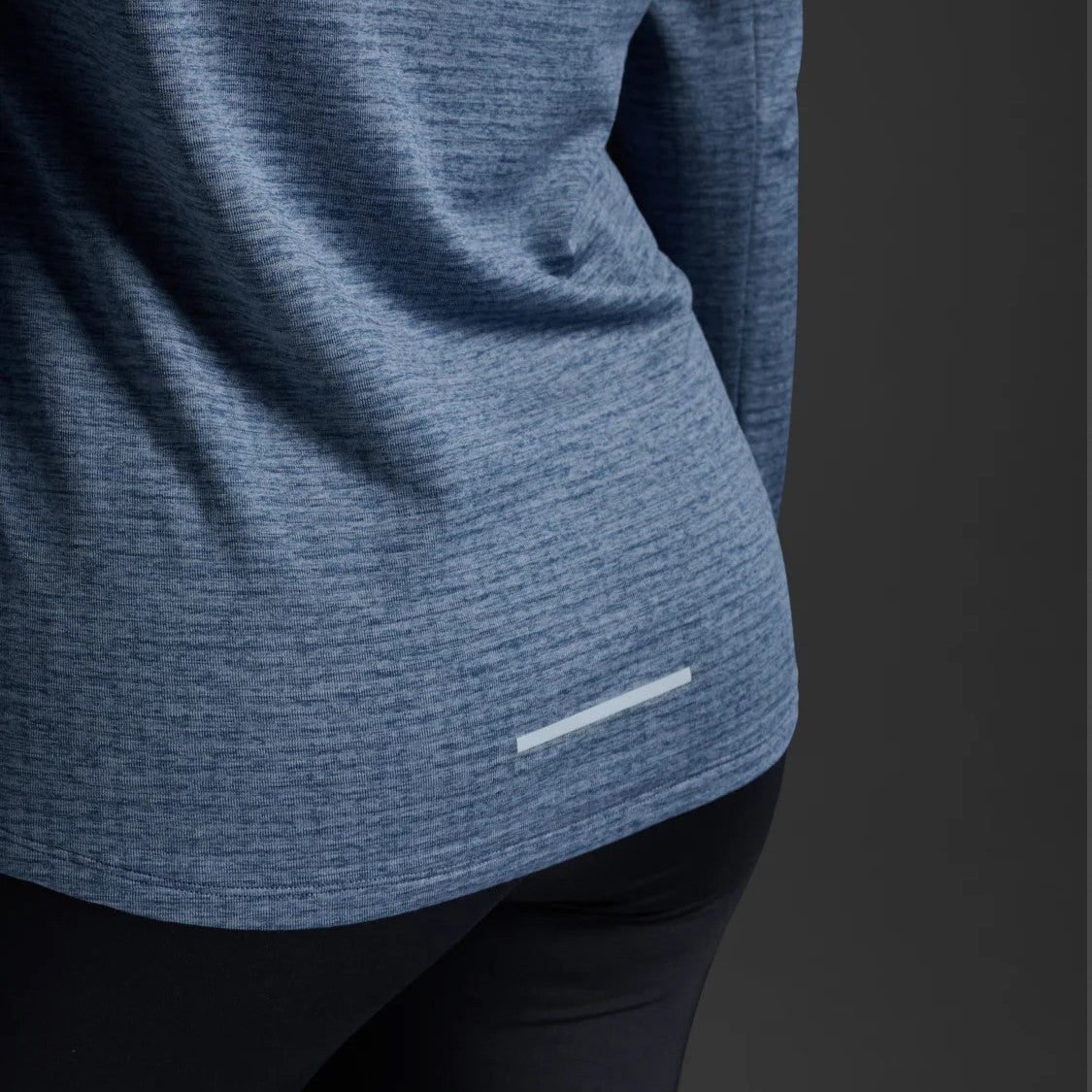2XU Ignition 1/4 Zip Fleece | Indigo / Halogen Reflective | Womens