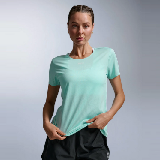 2XU Light Speed Tech Tee | Lagoon / Lagoon Reflective | Womens