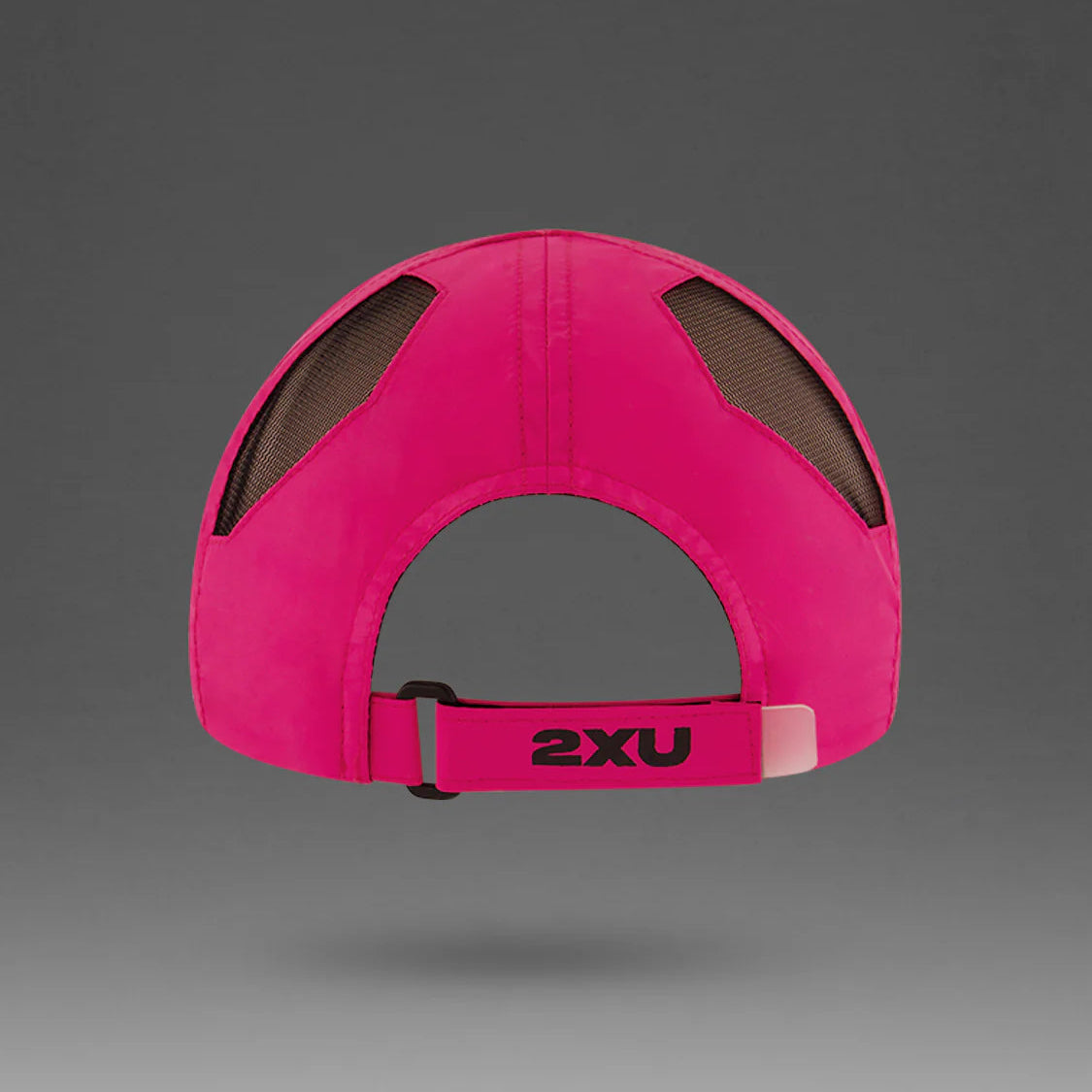 2XU Run Cap | Fuchsia / Black