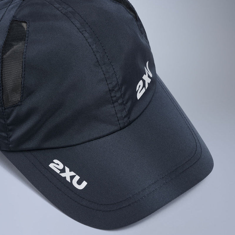2XU Run Cap | Midnight / Silver