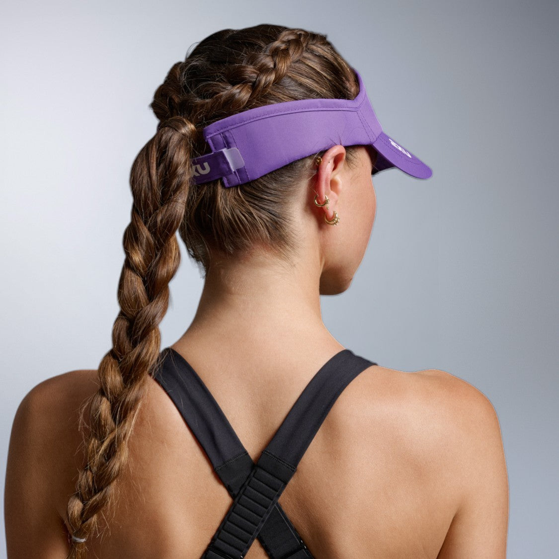 2XU Run Visor | Purple Flash / White