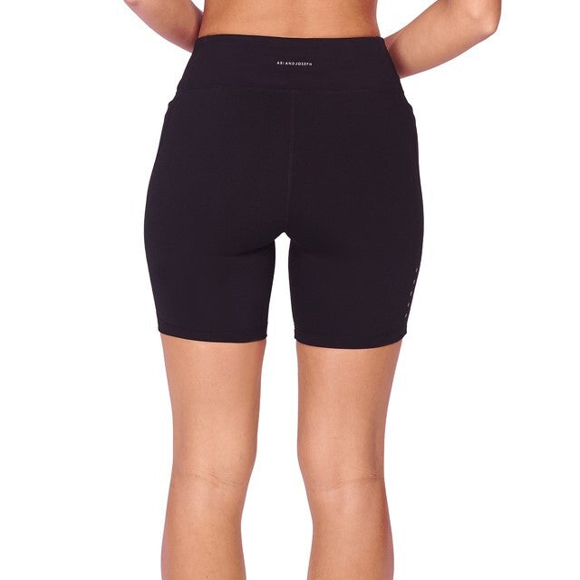 abi and joseph Endurance Dual Pocket Mid-Thigh Tight | V2 | Black | Womens