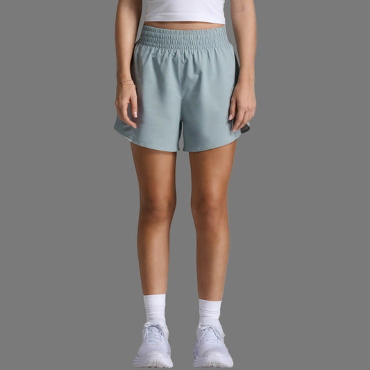 2XU Aero Hi-Rise 4 Inch Shorts | Smoke Blue / White Reflective | Womens