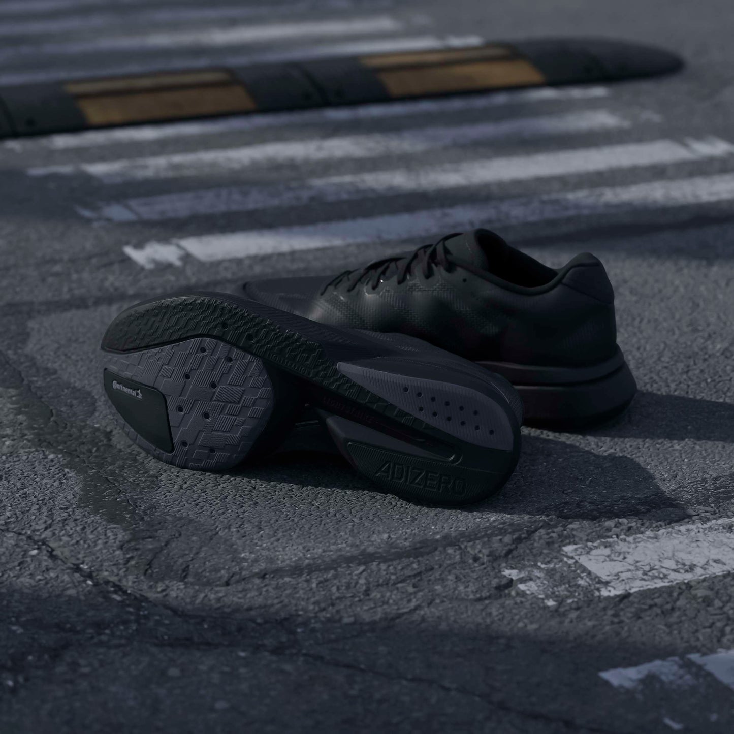 adidas Boston 13 | Core Black / Carbon / Core Black | Mens