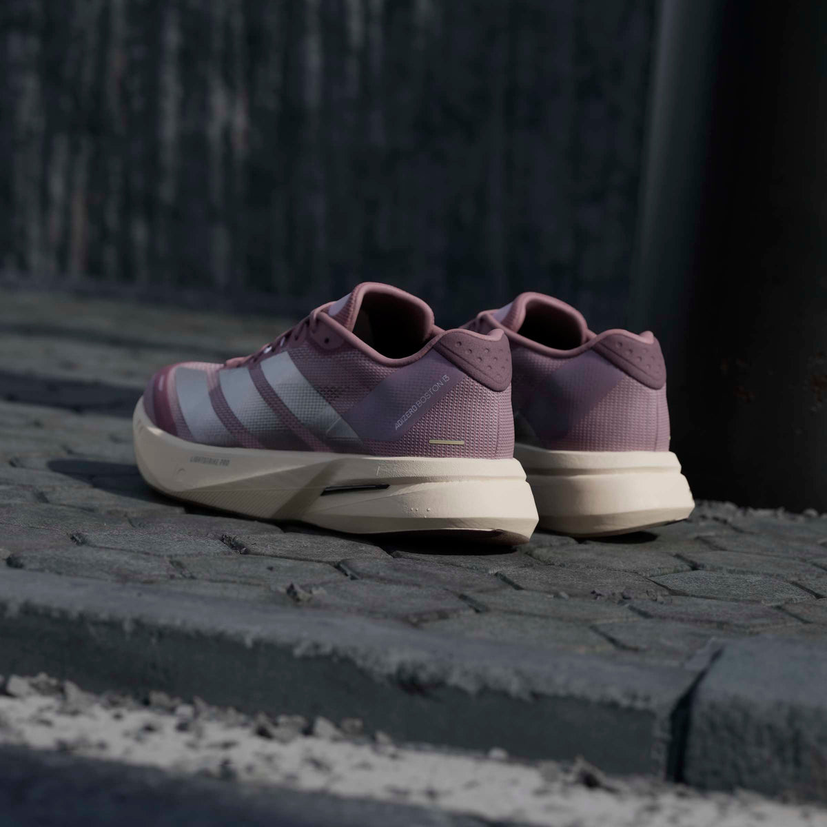 adidas Boston 13 | Magic Mauve / Silver Metallic / Ice Lavender | Womens