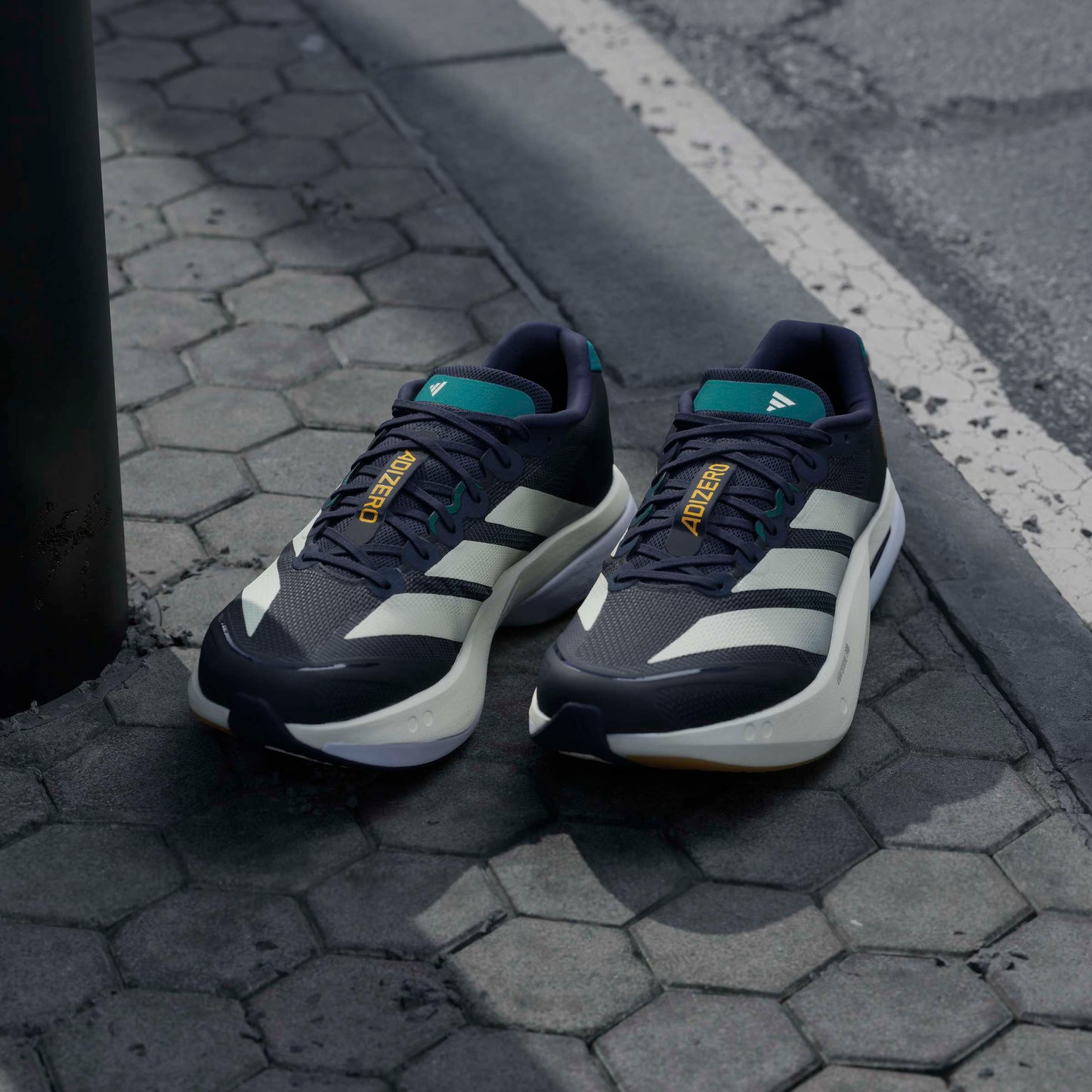adidas Boston 13 | Night Indigo / Wonder White / Equipment Green | Mens