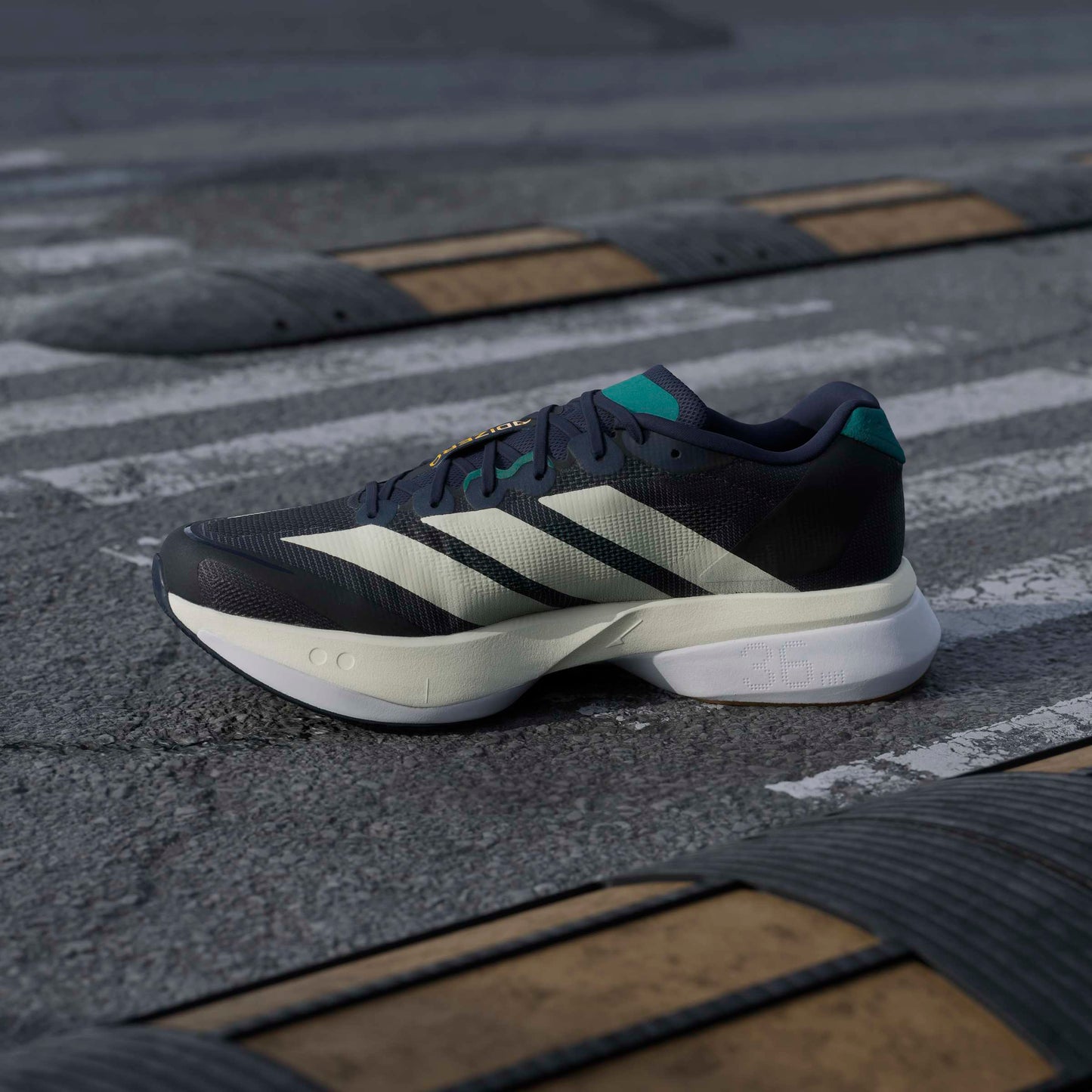 adidas Boston 13 | Night Indigo / Wonder White / Equipment Green | Mens