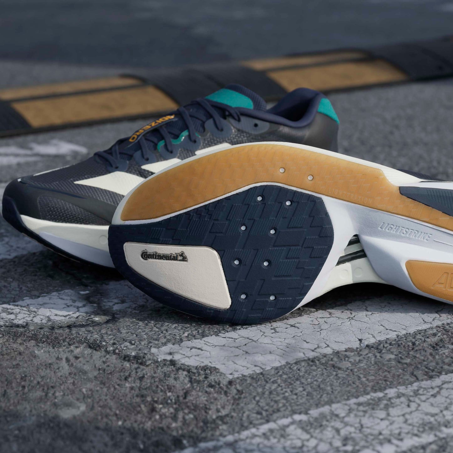 adidas Boston 13 | Night Indigo / Wonder White / Equipment Green | Mens