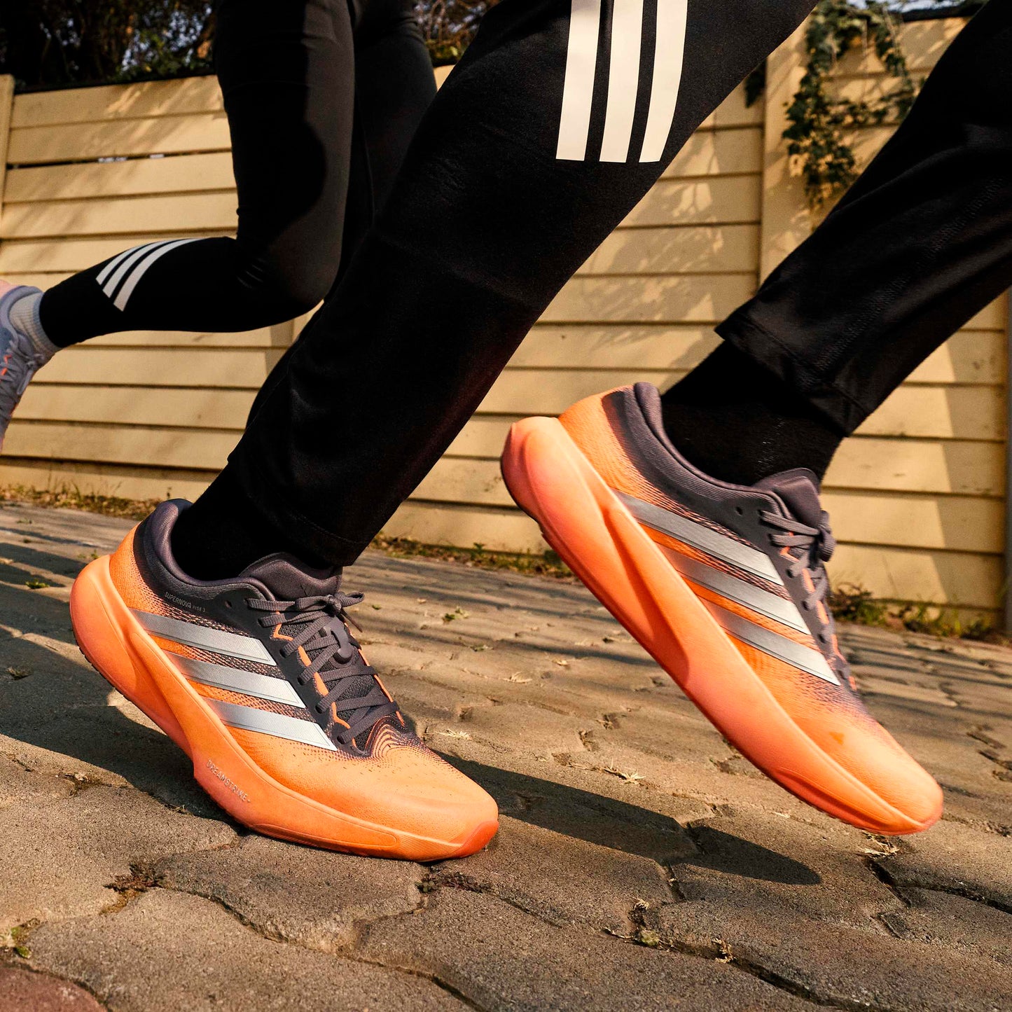 adidas Supernova Rise 3 | Aurora Onix / Silver Metallic / Lucid Orange | Mens