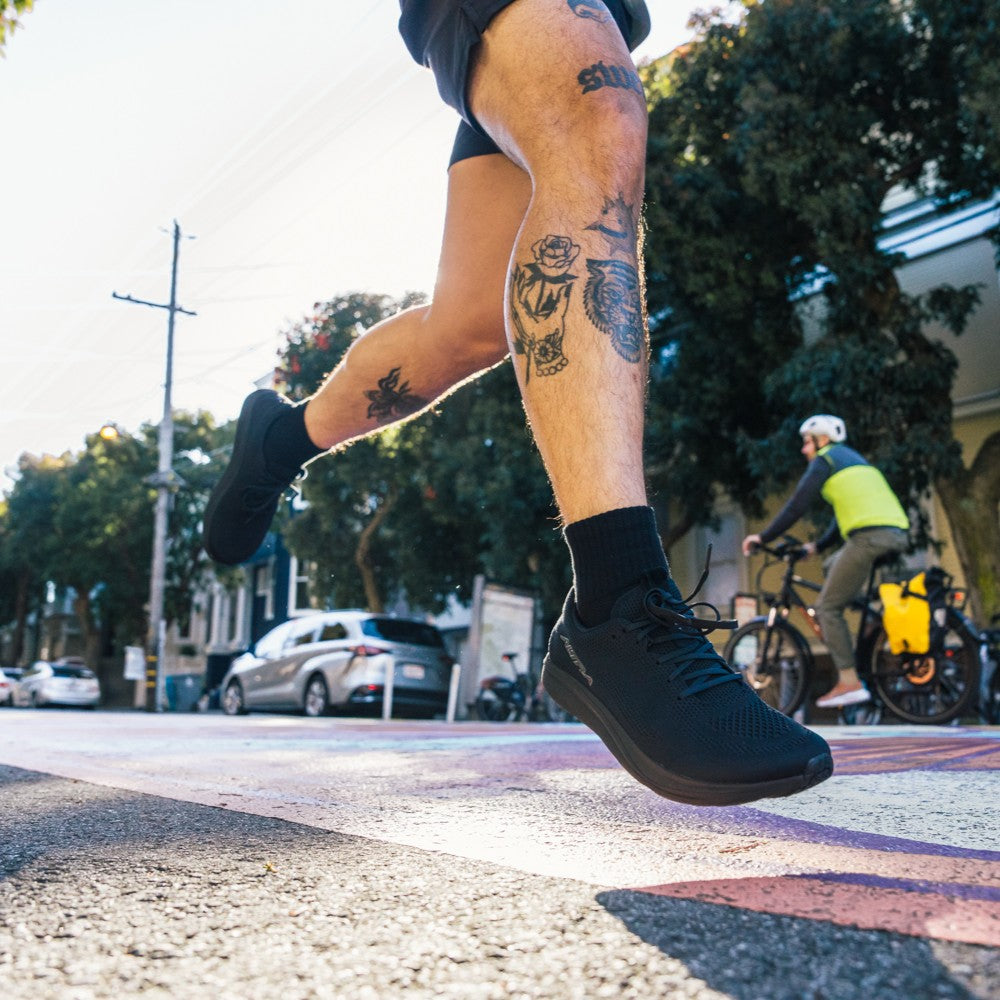 Altra Escalante 5 | Triple Black | Mens