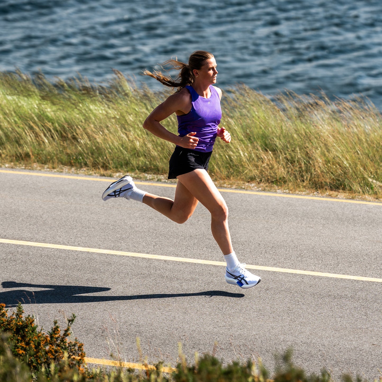 Asics Magic Speed 5 | White / Black | Unisex