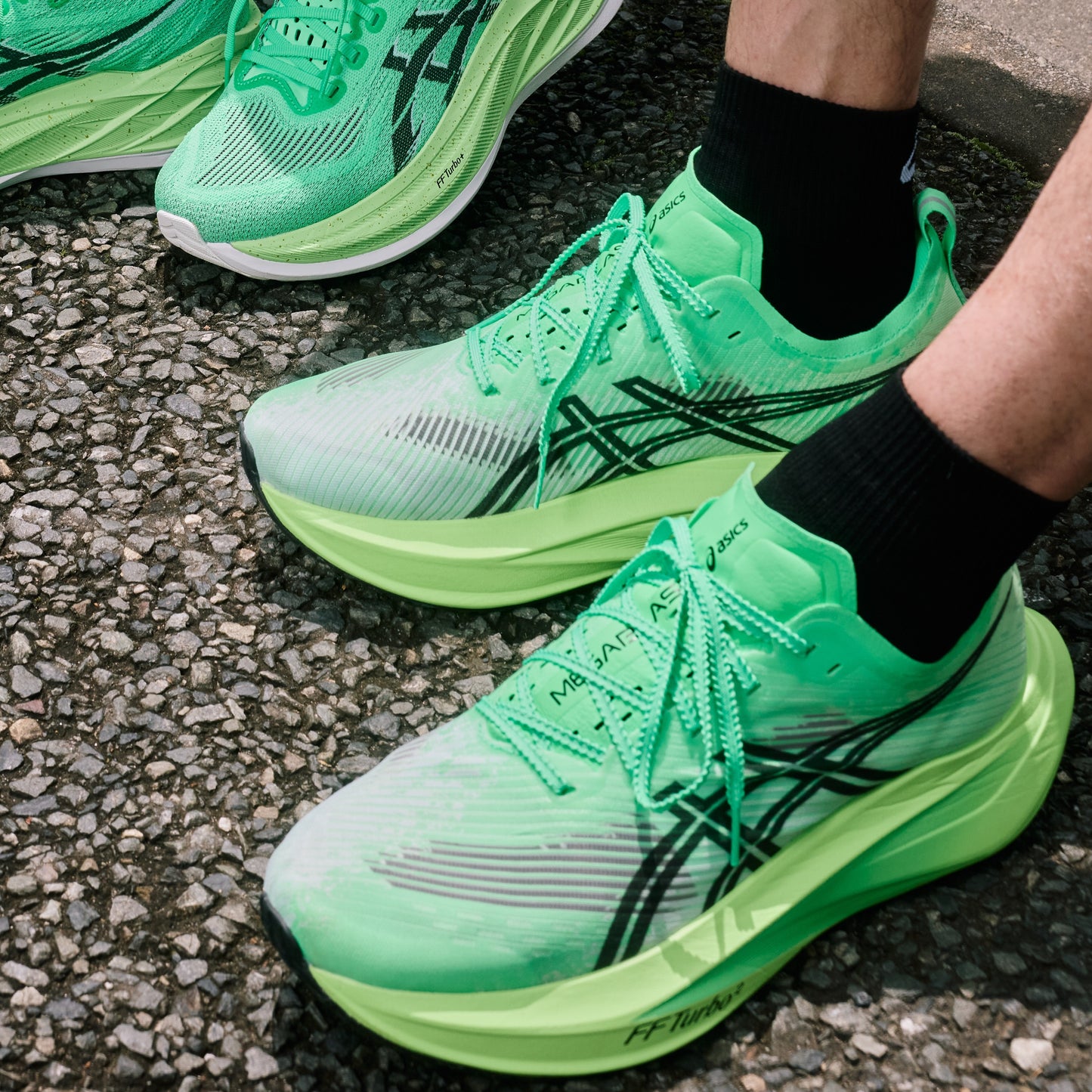 Asics Megablast Ekiden | Vital Green / Black | Unisex