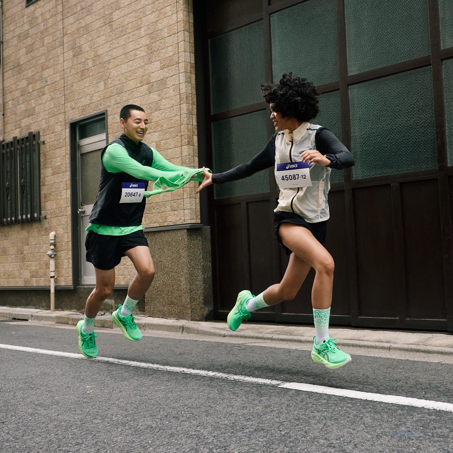 Asics Novablast 5 Ekiden | Vital Green / Black | Mens