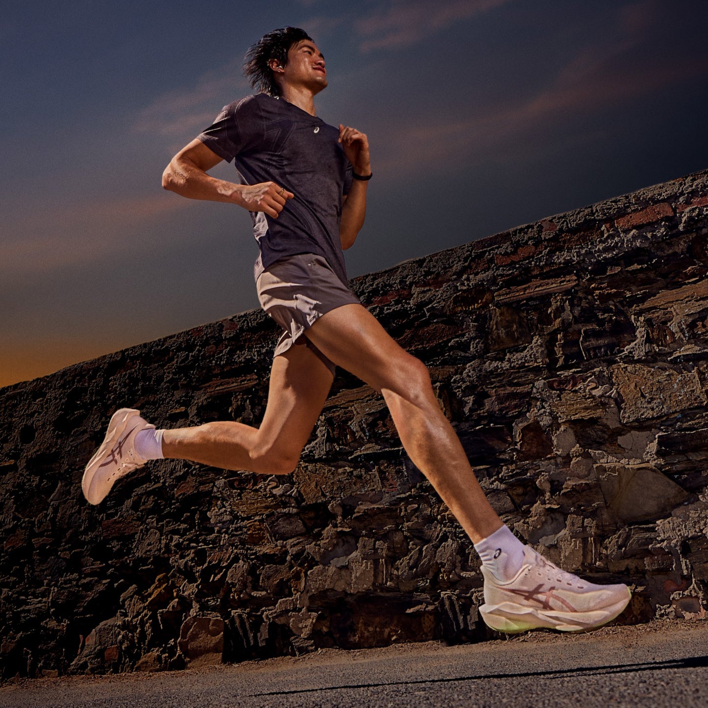 Asics Novablast 6 | Rose Dust / Illuminate Yellow | Mens