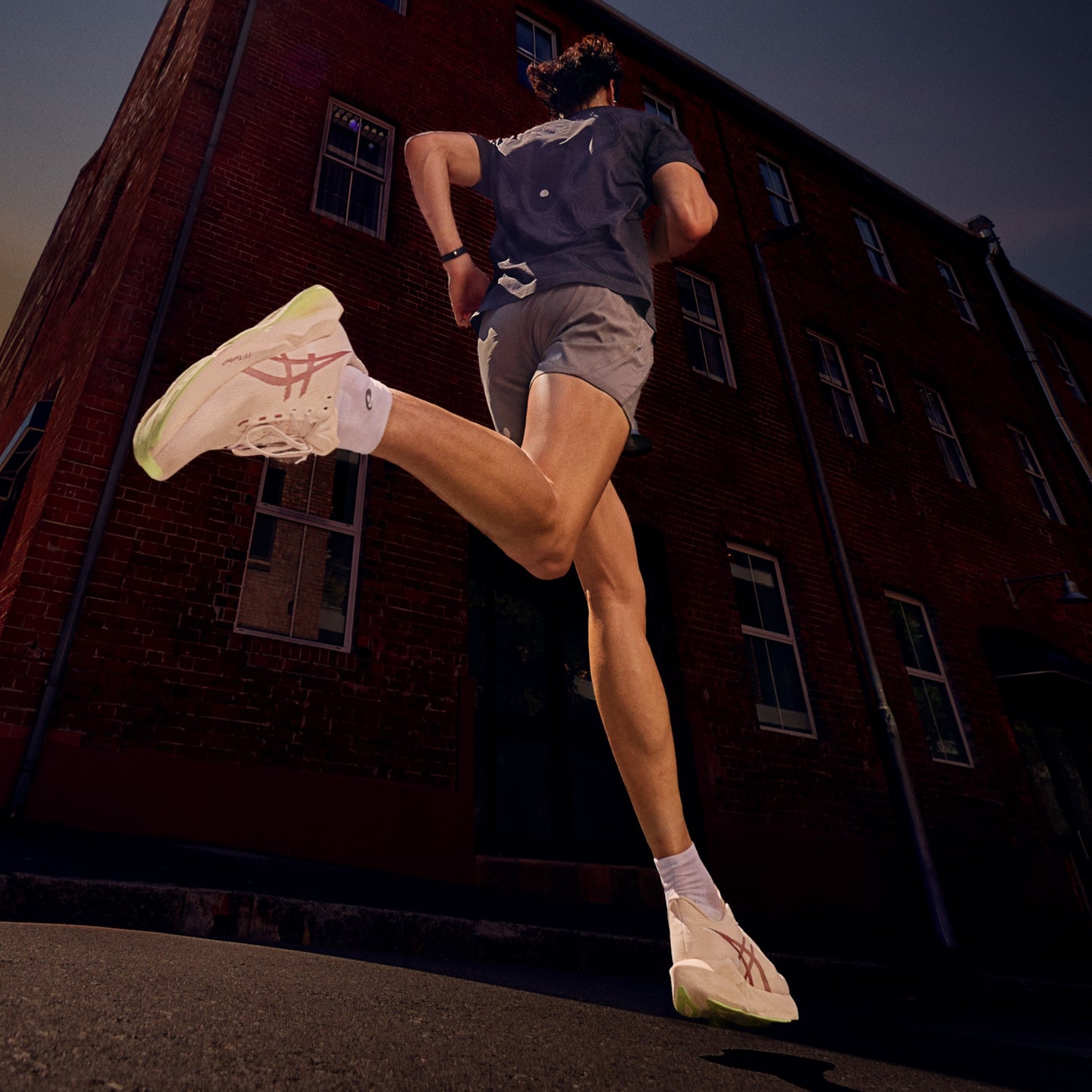 Asics Novablast 6 | Rose Dust / Illuminate Yellow | Mens