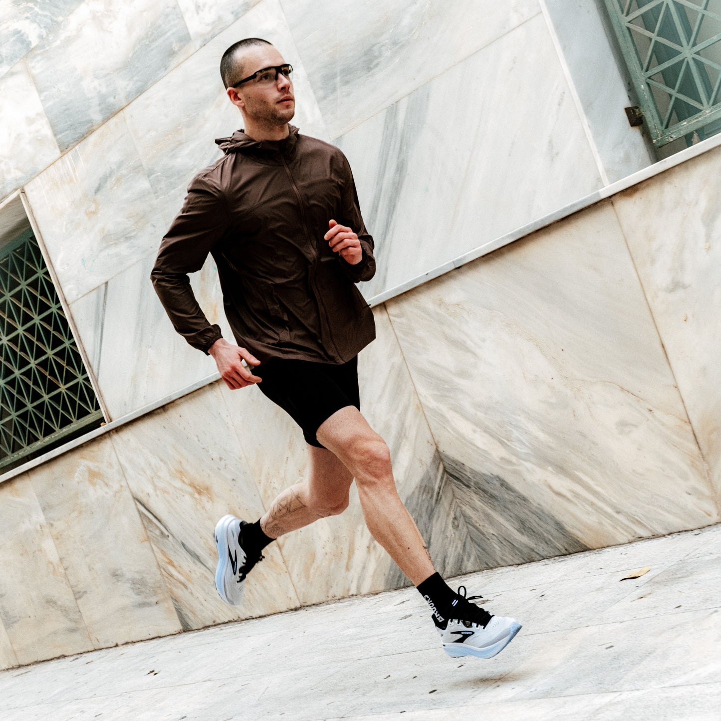 Brooks Ghost 18 Wide | White / Black / Open Air | Mens