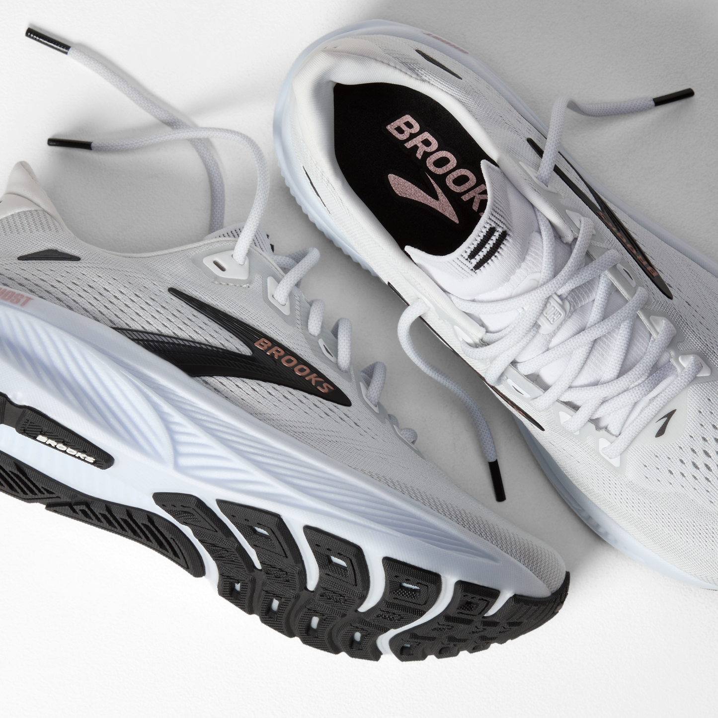 Brooks Ghost 18 | White / Black / Rose Gold | Womens