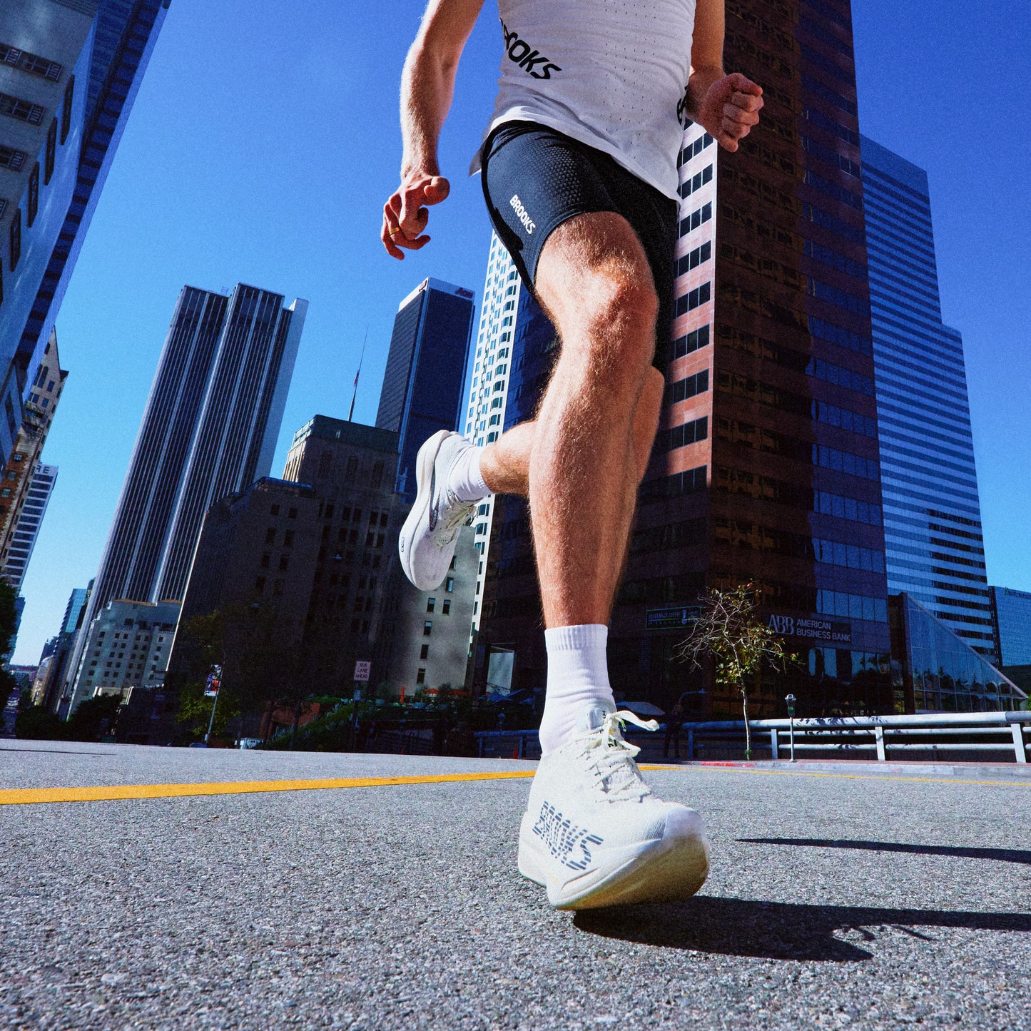 Brooks Hyperion Elite 6 | Vaporous Grey / Yellow / Black | Unisex