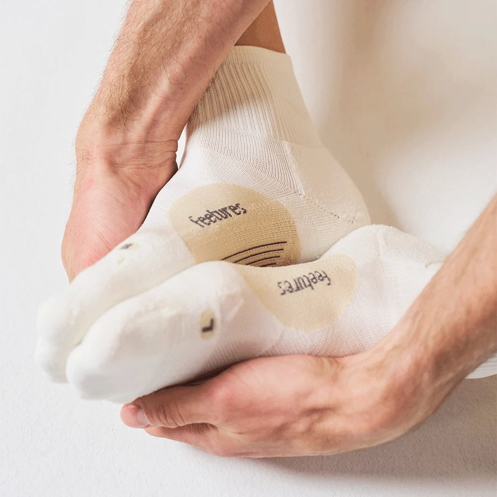 Feetures Elite | Light Cushion | Quarter Length | Linen