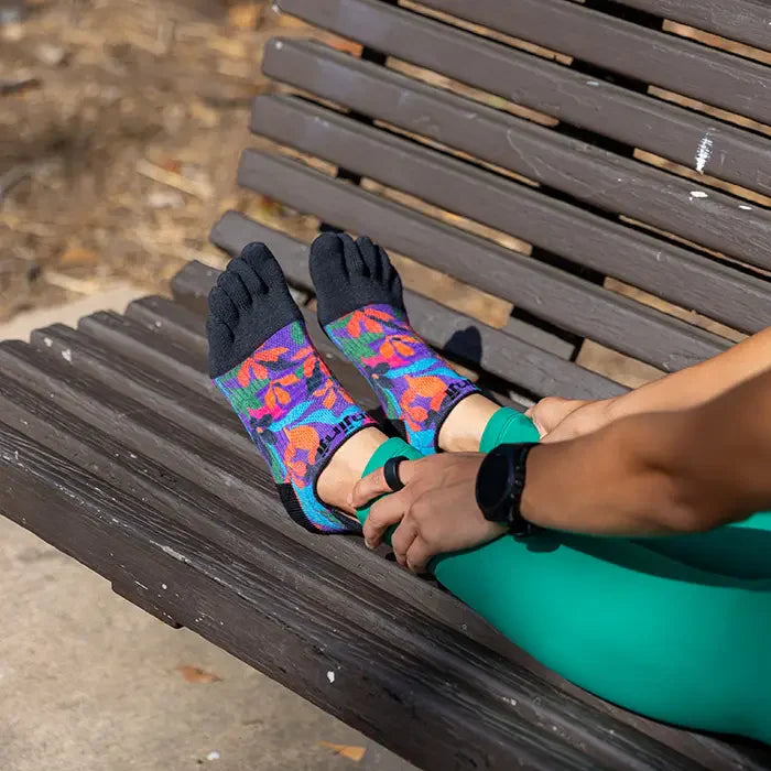Injinji Run Sock | Lightweight | No Show | Tropical | Womens