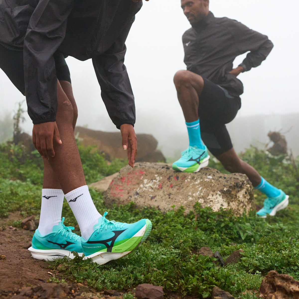 Mizuno Hyperwarp Elite 2 | Rinsing Rivulet / Black / Lime Burst | Unisex