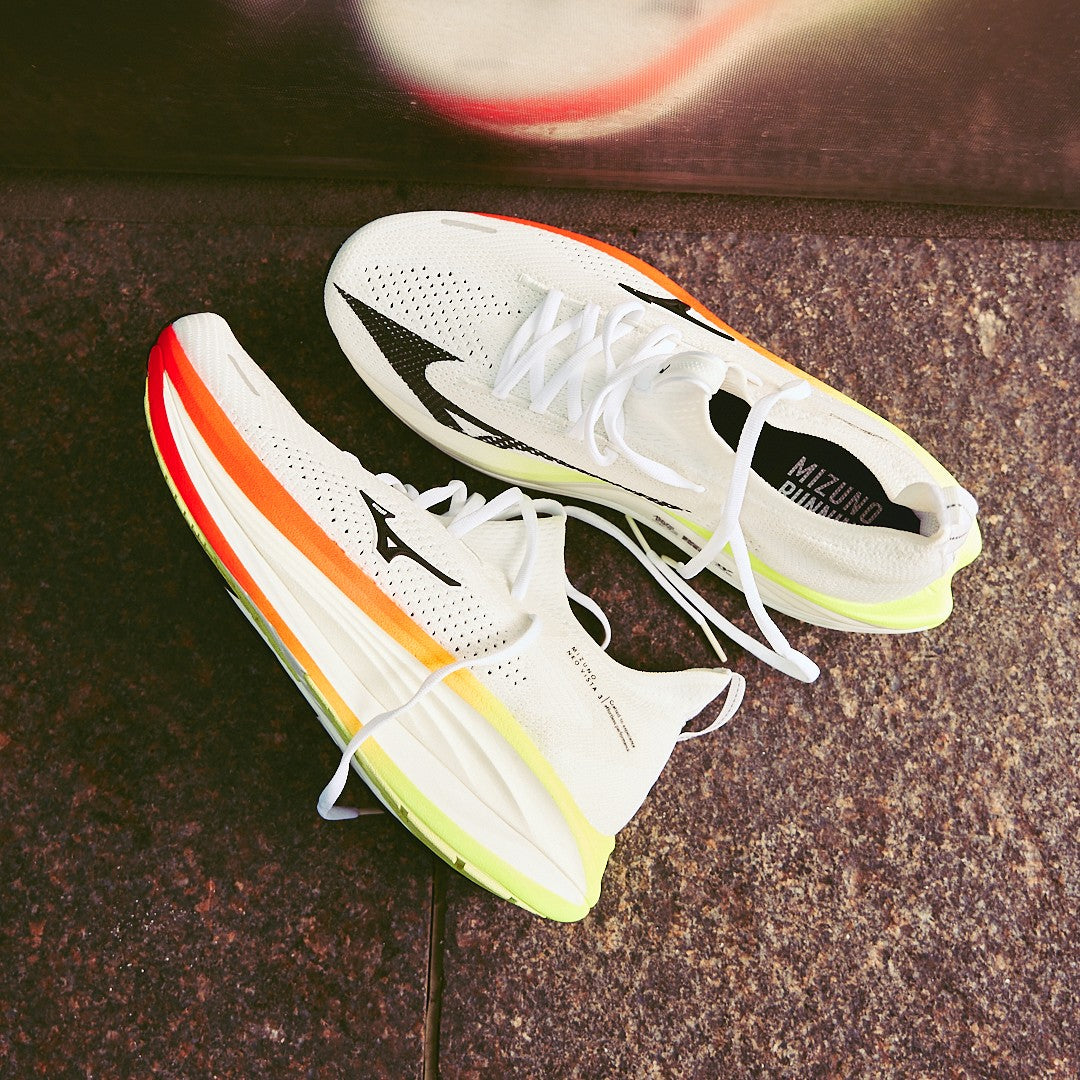 Mizuno Neo Vista 3 | White / Black / Orange | Mens