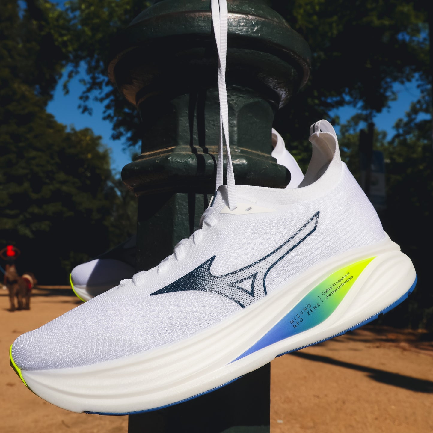 Mizuno Neo Zen 2 | White / Estate Blue / Lightning Yellow | Mens