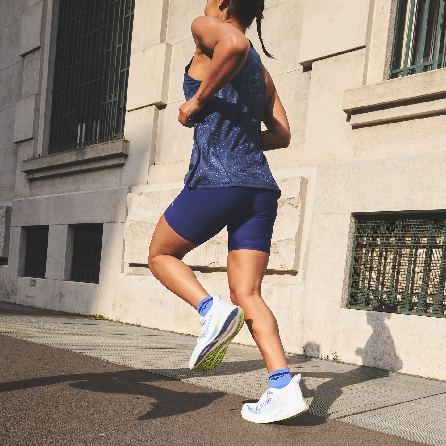 Mizuno Neo Zen 2 | White / Ultramarine / Lightning Yellow | Womens