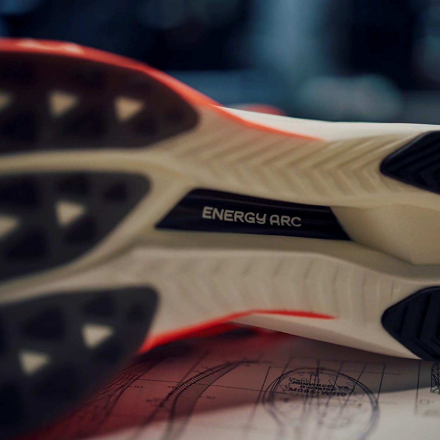 New Balance FuelCell SuperComp Elite v5 | Urgent Red / White / Black | Mens