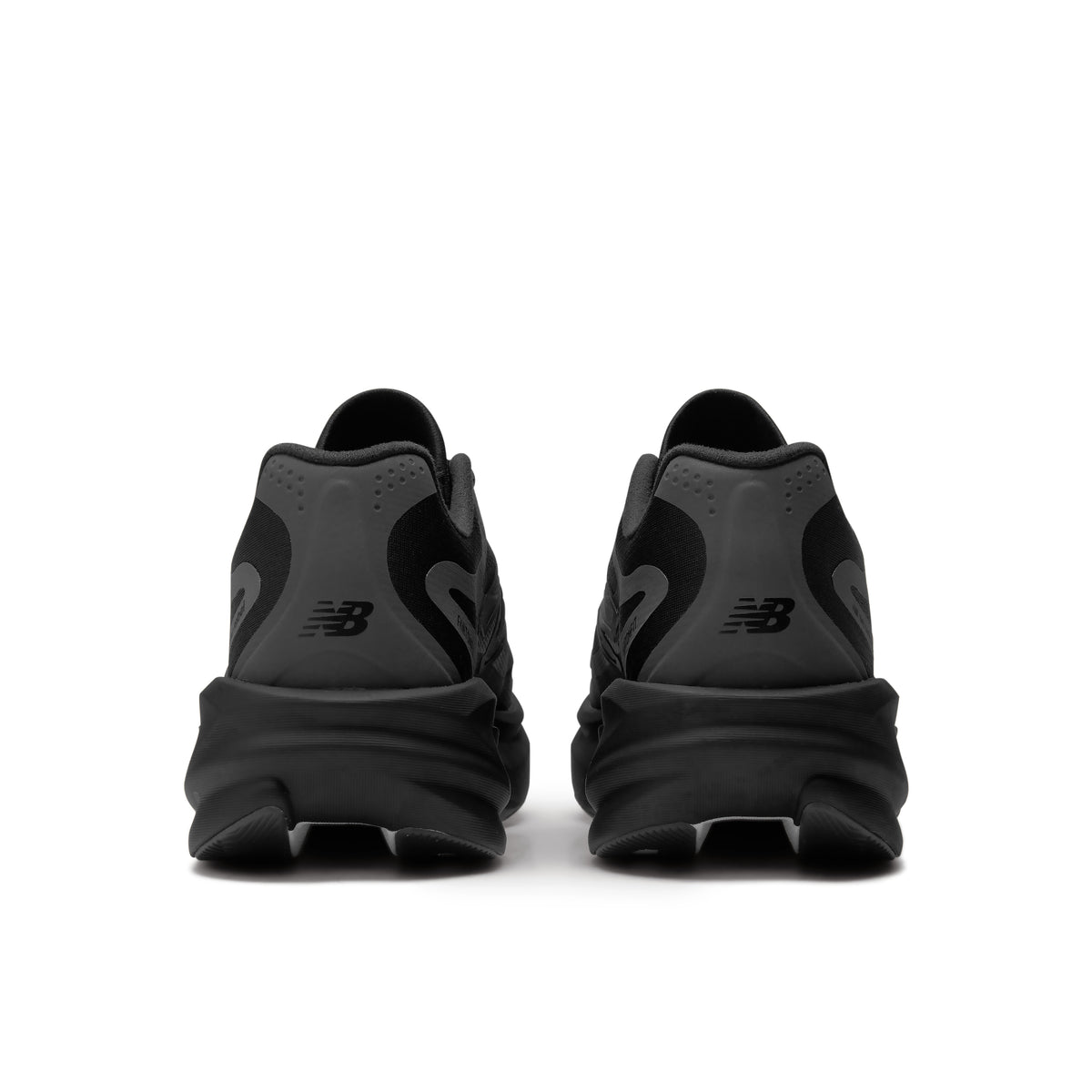 New Balance SuperComp Rebel | Black / Magnet | Mens