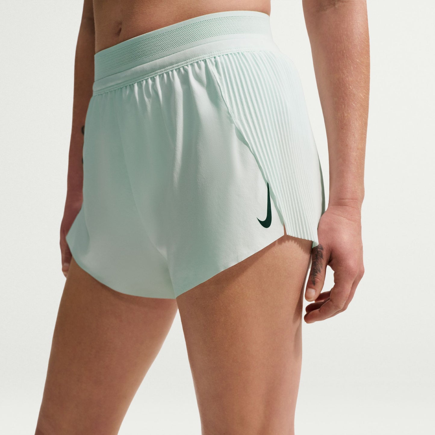 Nike AeroSwift Shorts | Barely Green / Black | Womens