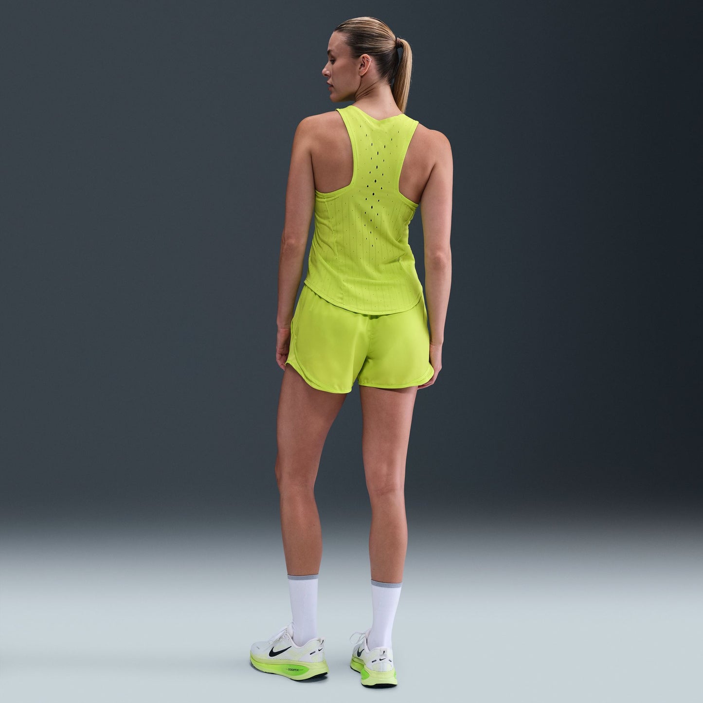 Nike AeroSwift Singlet | Cyber / Black | Womens