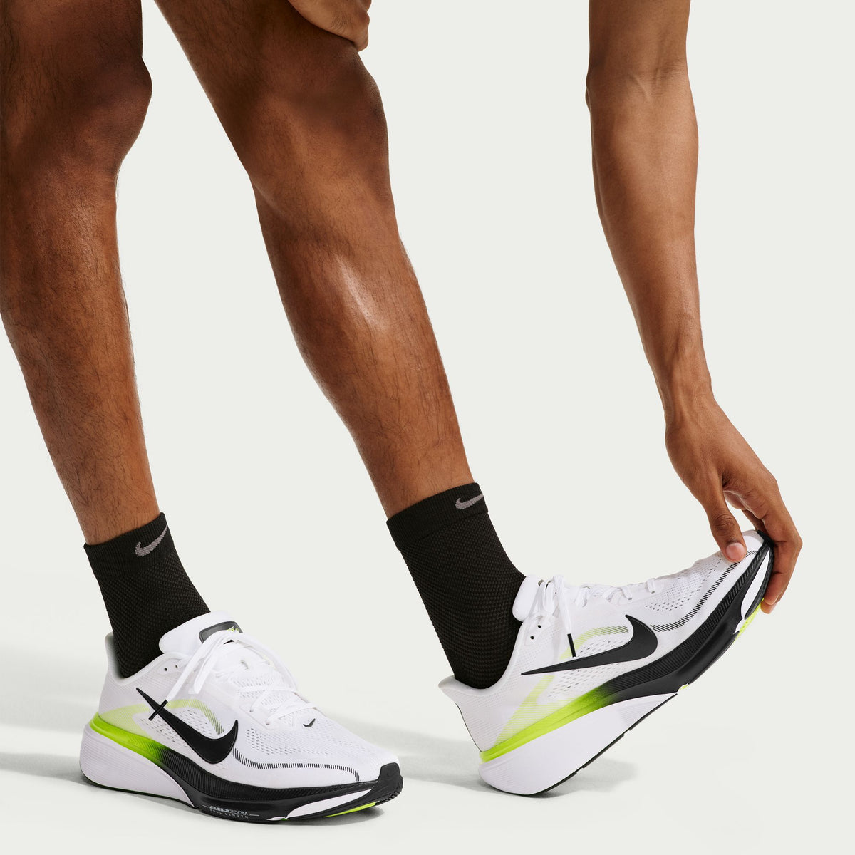 Nike Pegasus 42 | White / Black / Lemon Venom | Mens