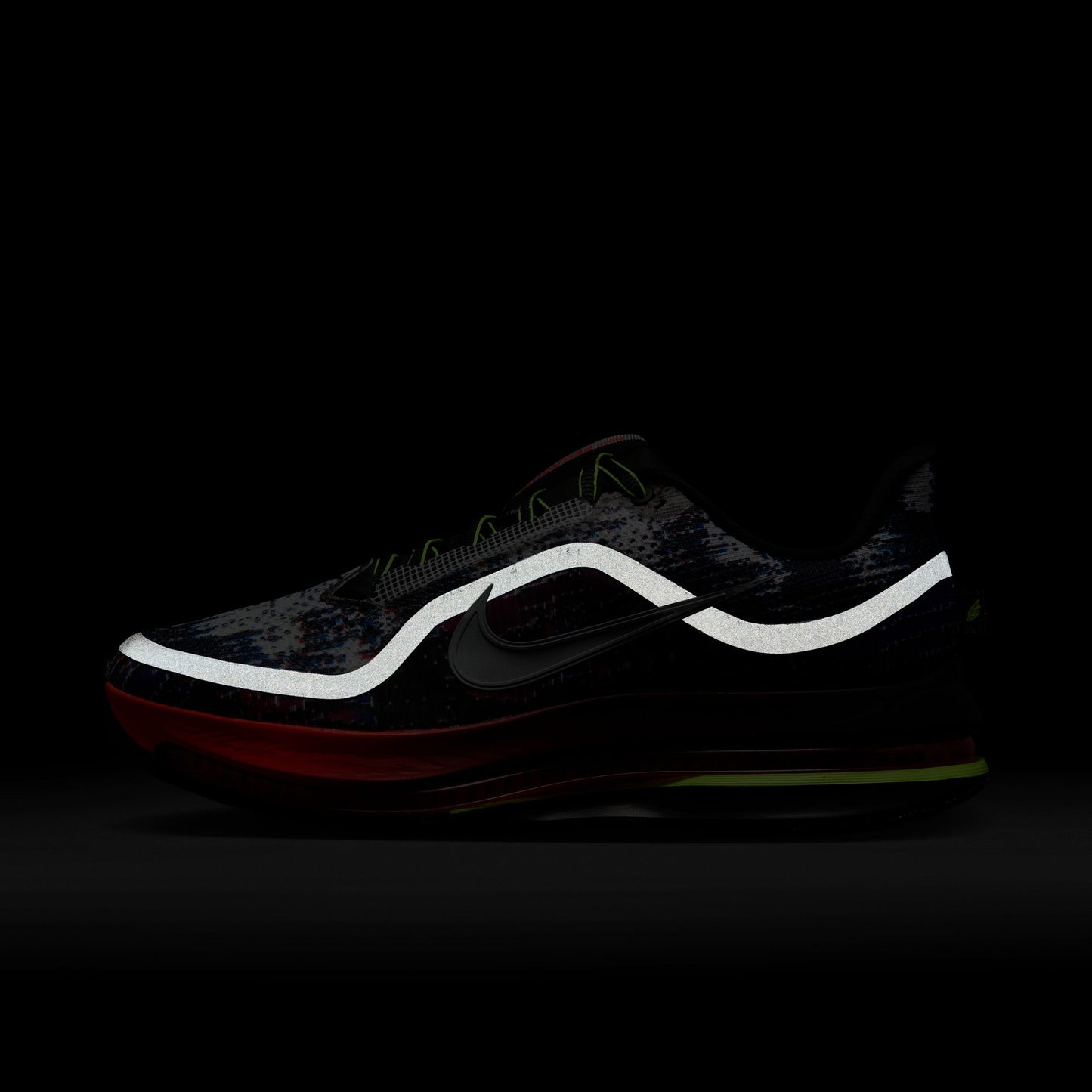 Nike Pegasus Premium | Multi-Colour / Volt / Metallic Gold / Metallic Silver | Mens